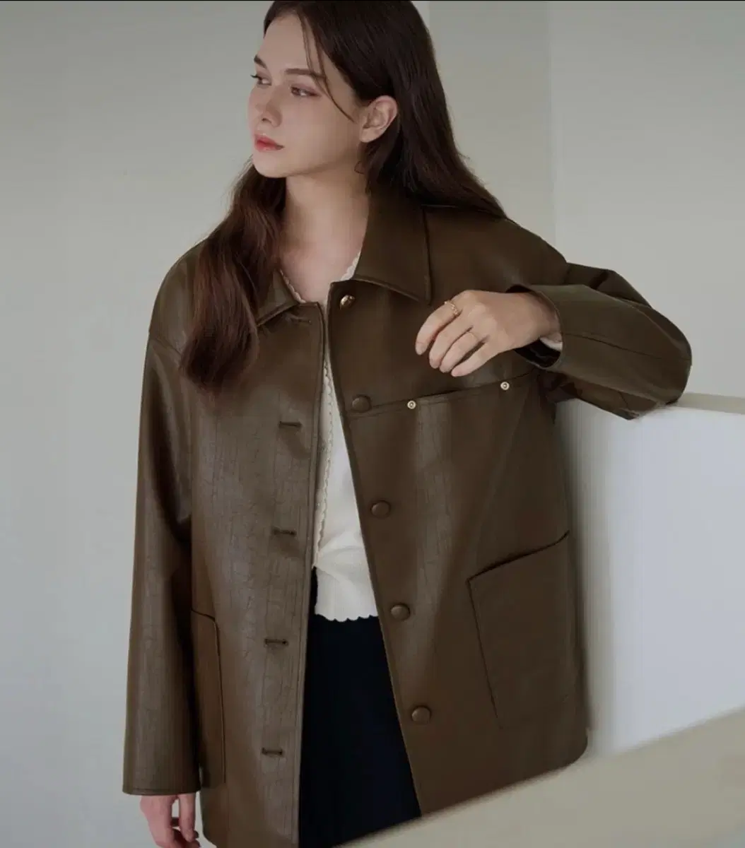 DRAW FIT | 드로우핏 Draw Fit Women's Wool Raglan Crop DRAW FIT | 드로우핏 Draw Fit Women's Wool Raglan Crop